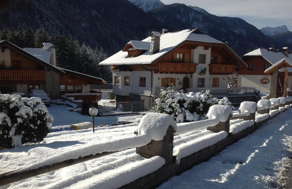 Hotel La Baita Malborghetto Valbruna Exterior foto