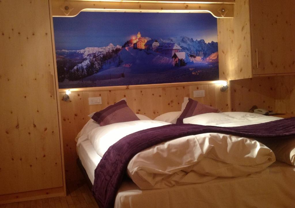 Hotel La Baita Malborghetto Valbruna Cameră foto